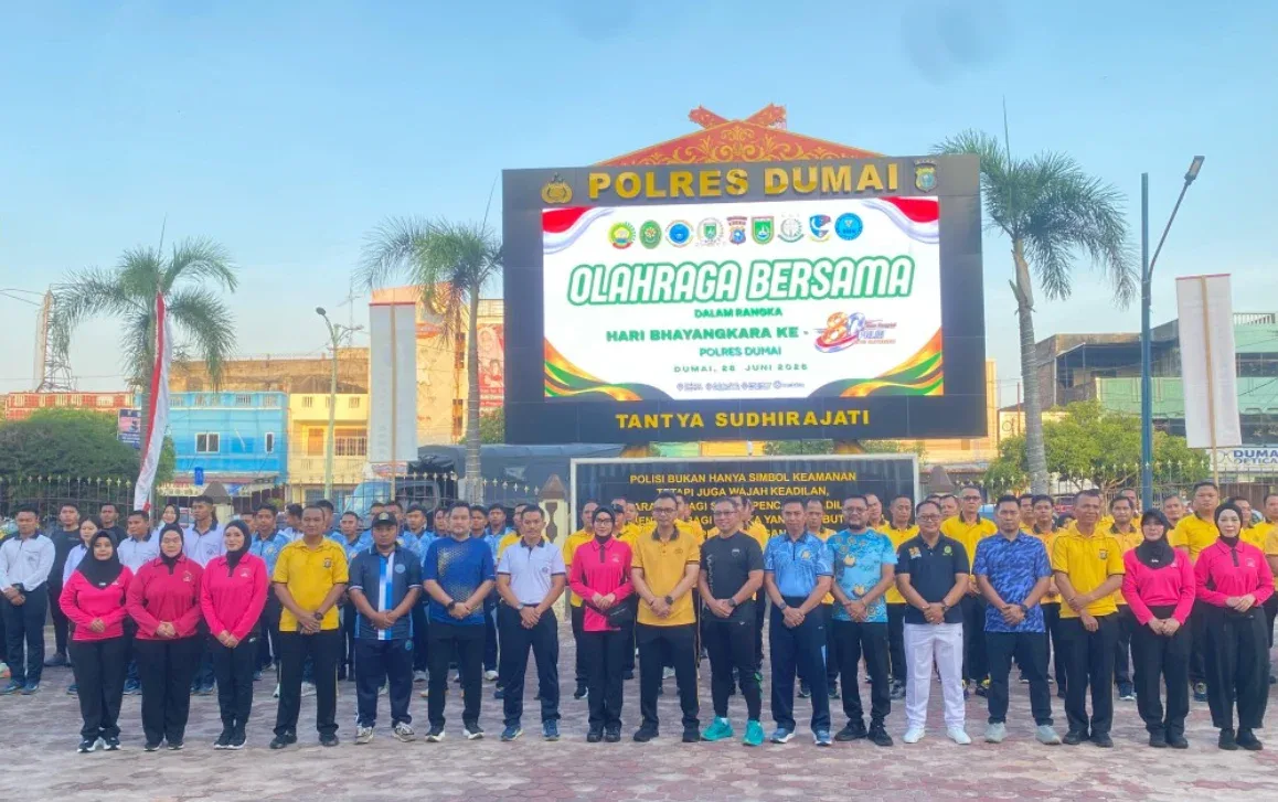 Hari Bhayangkara ke-80, Polres Dumai Gelar Olahraga dan Bansos