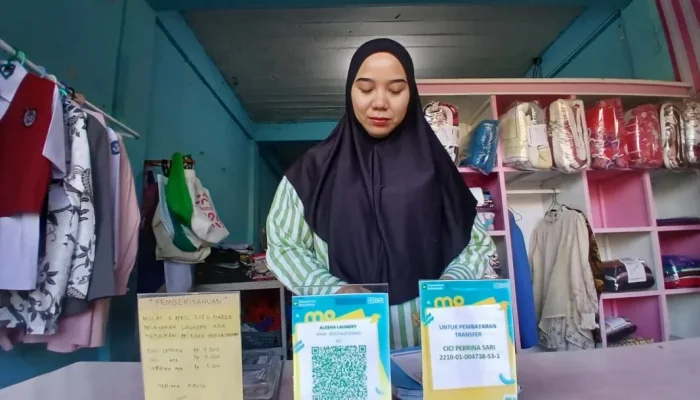 Dari Tumpukan Cucian Menuju Layanan Digital, Kisah Cici Merawat Kepercayaan Lewat Alesha Laundry