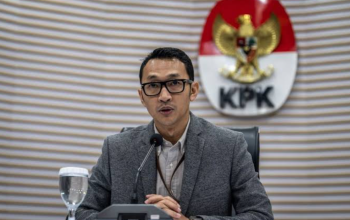 OTT KPK di Kuansing, Bupati dan Sekda Diminta Menyerahkan Diri