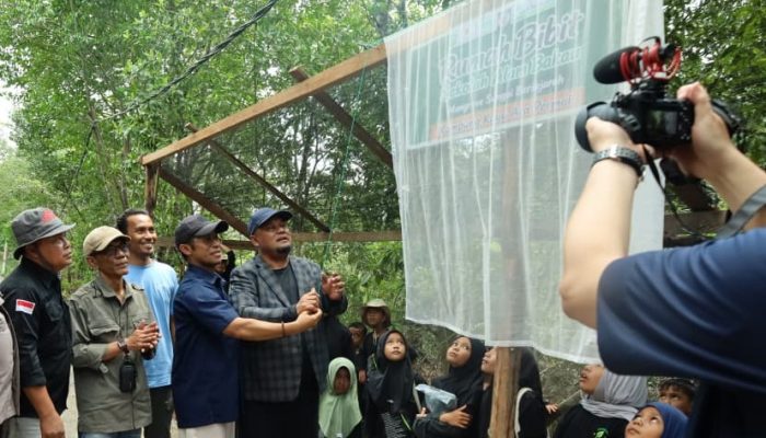 Sekolah Alam Bakau Siak Cetak Generasi Penjaga Mangrove, Rumah Bibit Diresmikan