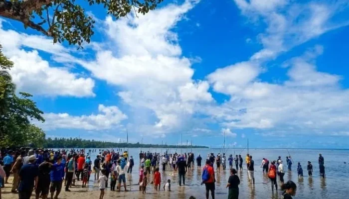 Snap Mor Biak, Tradisi Laut Leluhur yang Kini Mendunia