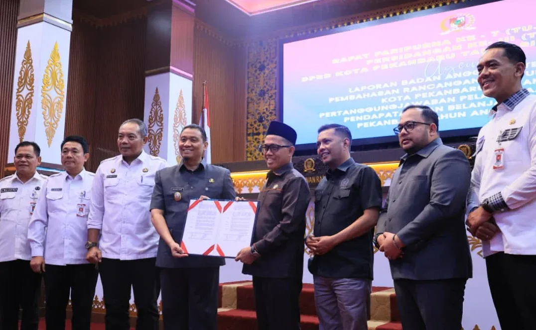 DPRD Setujui Perda Pertanggungjawaban APBD Pekanbaru 2025