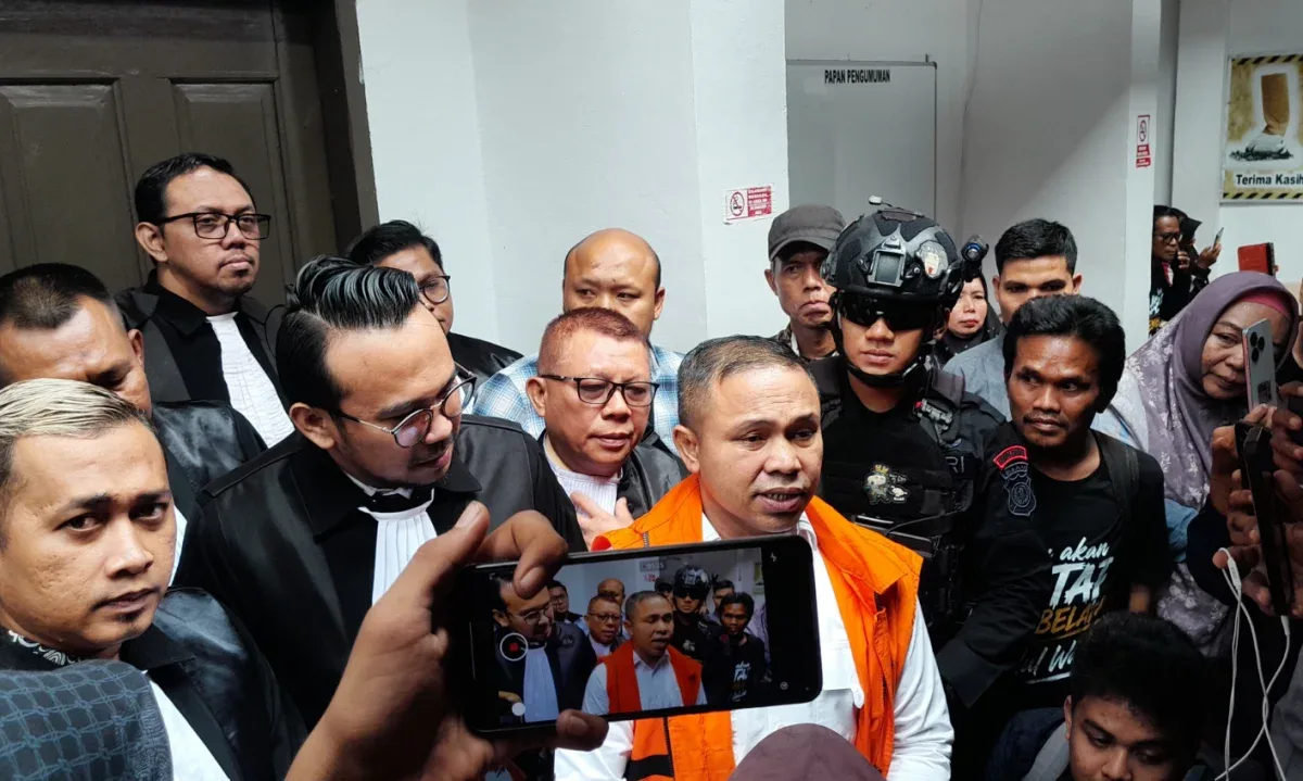 Jelang Pleidoi Abdul Wahid, Publik Antusias Ikuti Sidang