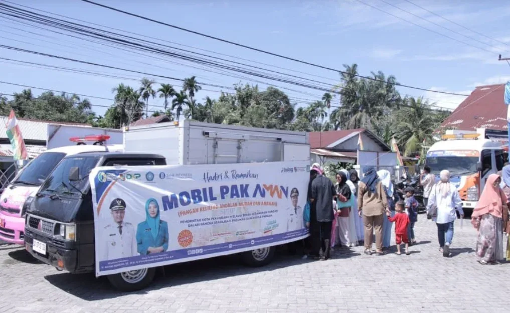 Mobil Pak Aman Pekanbaru Jual Sembako Murah Keliling