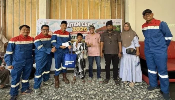 PHR Khitan 85 Anak di Blok Rokan, Warga Terima Sembako hingga Perlengkapan Sekolah
