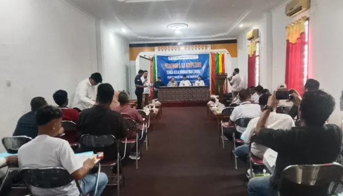 TKBM Tanjung Buton Ikuti Uji Kompetensi BNSP, Wabup Siak Dorong SDM Bongkar Muat Lebih Profesional