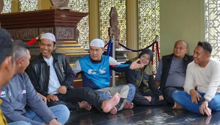 Touring Bareng UAS, Kapolda dan Pangdam, Bupati Afni Kenalkan Jejak Kesultanan Siak