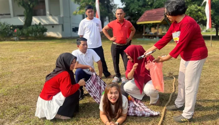Semarak HUT ke-81 RI, ARYADUTA Pekanbaru Perkuat Kekompakan Karyawan