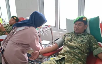 Donor Darah Yonif TP 444 Meriahkan HUT ke-81 RI