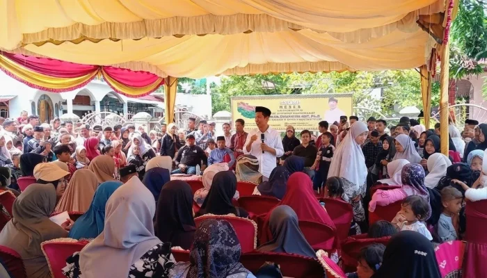 Reses Titik ke-12, H. Indra Gunawan Eet Dengarkan Aspirasi Senggoro