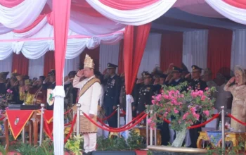 HUT ke-81 RI di Pekanbaru, Agung Nugroho Pimpin Penurunan Bendera