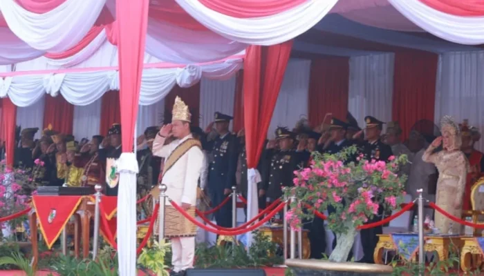 HUT ke-81 RI di Pekanbaru, Agung Nugroho Pimpin Penurunan Bendera