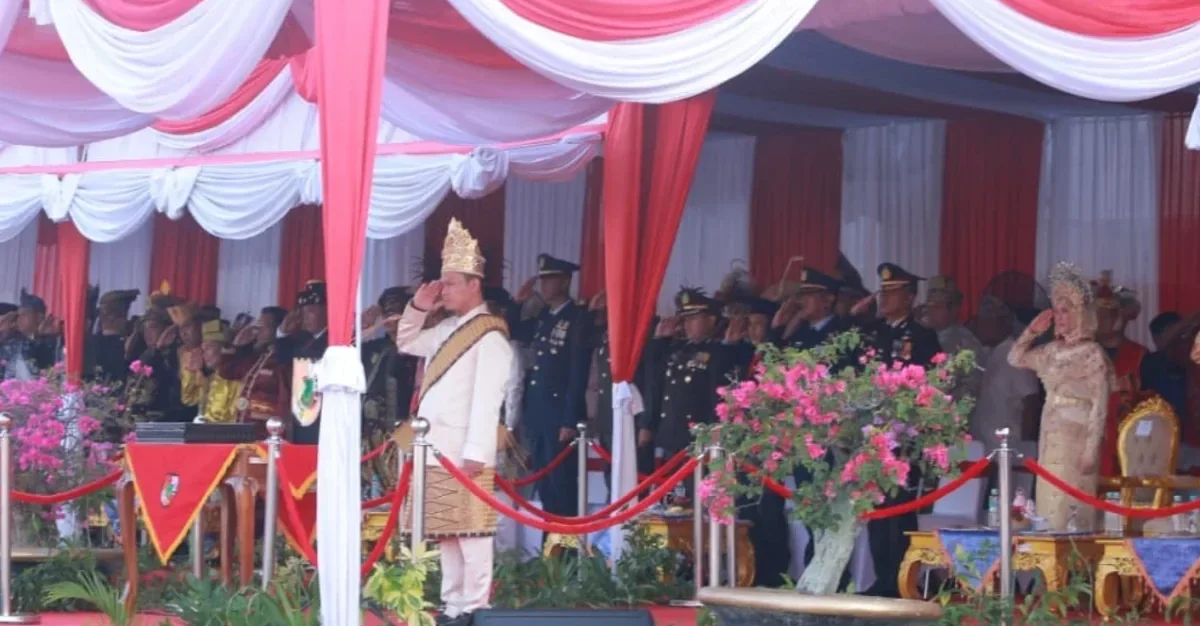 HUT ke-81 RI di Pekanbaru, Agung Nugroho Pimpin Penurunan Bendera