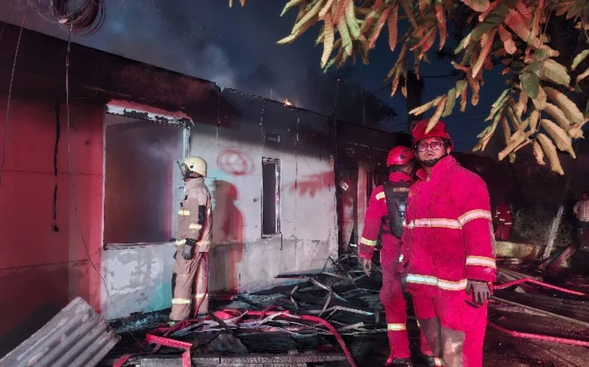 Kebakaran Rumah di Pekanbaru, 7 Mobil Damkar Dikerahkan