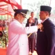 Satyalancana Karya Satya ASN Riau Diserahkan SF Hariyanto