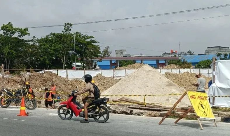 Simpang Sebidang Arifin Ahmad Dikebut, Ditargetkan Berfungsi Akhir Desember 2026