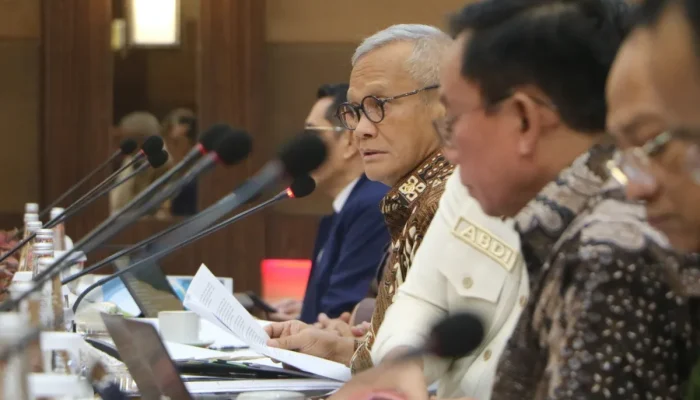 DPR RI Ingatkan Aset Daerah Riau Harus Produktif dan Beri Manfaat