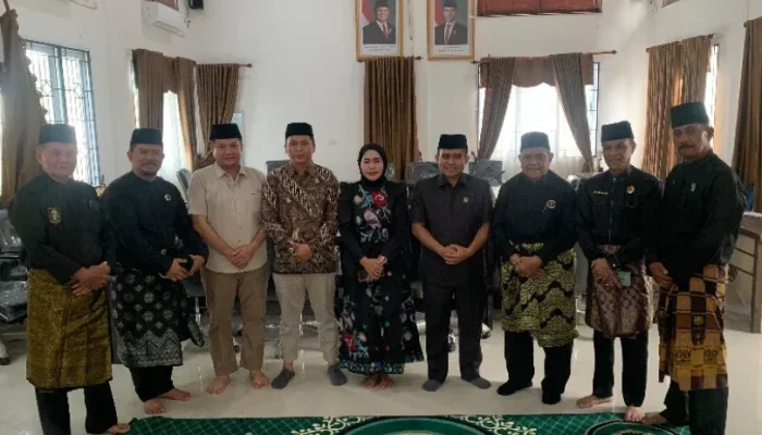 DPRD Rohul Tanggapi Rencana Pemberian Gelar Adat Kehormatan