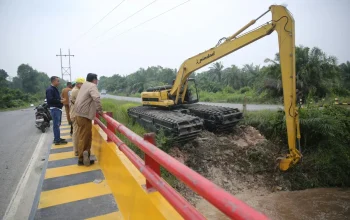 Normalisasi Sungai Mengkapan Dimulai, Atasi Banjir Langganan di Siak
