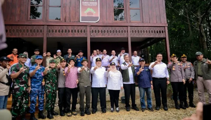 Temui Menteri Kehutanan, Hj. Kasmarni Perkuat Restorasi Gambut Bengkalis