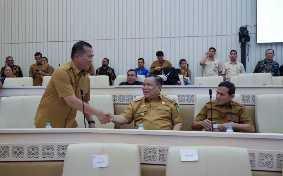 SF Hariyanto Adukan Konflik Lahan Riau ke Komisi II DPR RI