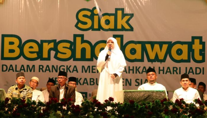 Bupati Siak Afni Minta Pejabat Utamakan Pelayanan Masyarakat dan Terbuka terhadap Kritik