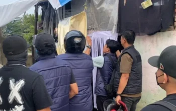 Polda Riau Hancurkan Gubuk Narkoba di Pekanbaru, Dua Pria Positif Sabu